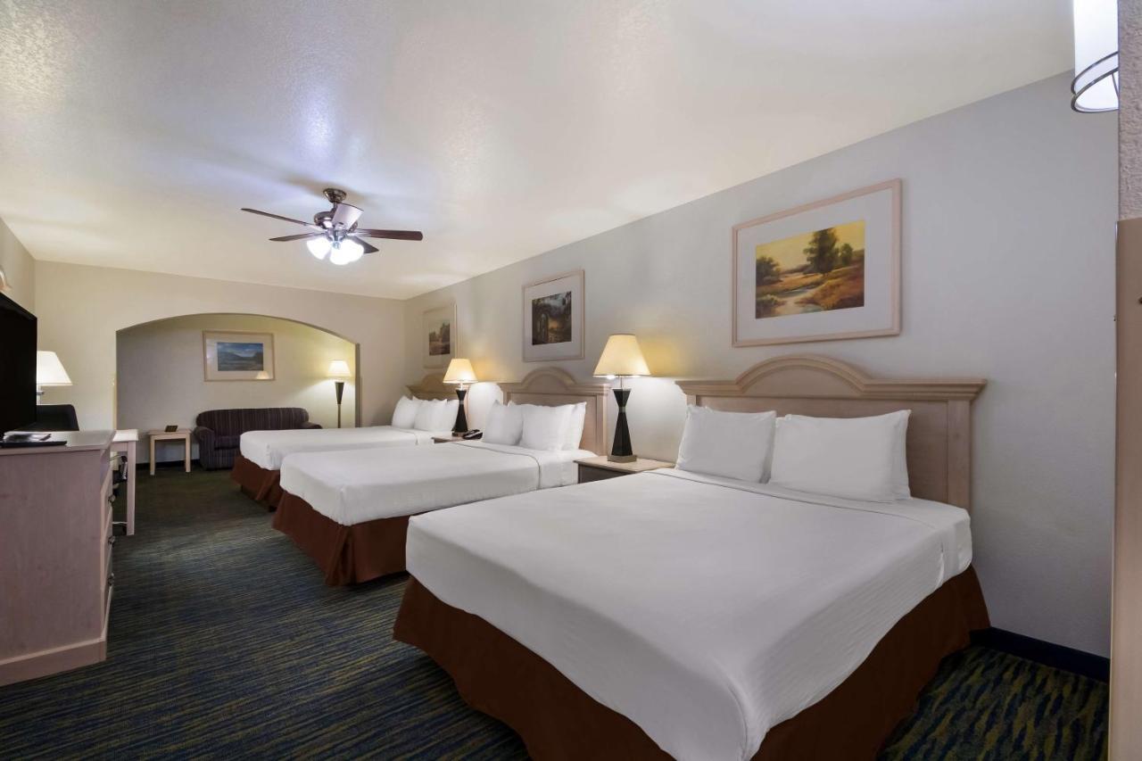 Surestay Hotel By Best Western Falfurrias Eksteriør billede